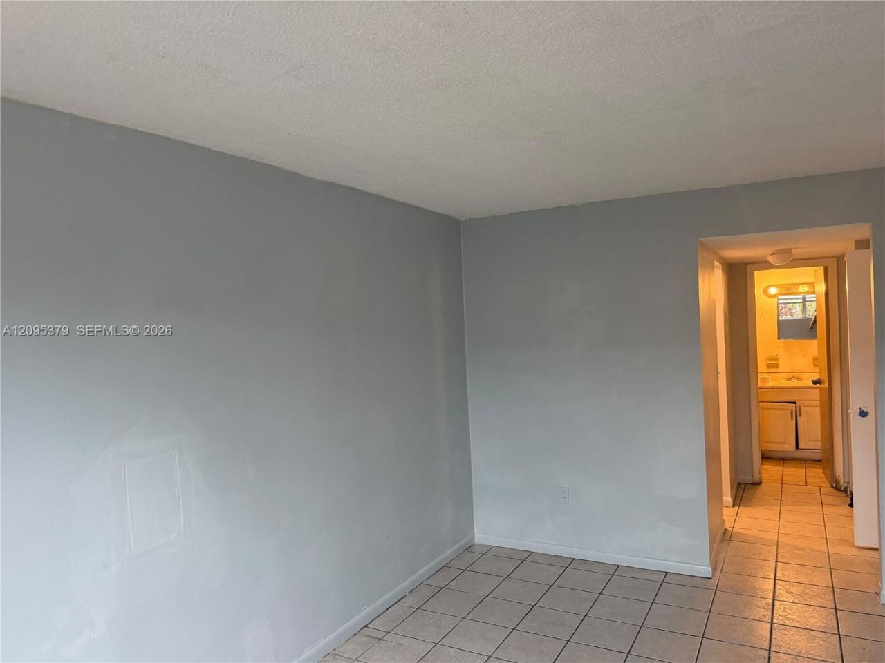 3710 NW 21st St, Unit 109, Lauderdale Lakes, FL 33311 Photo