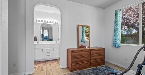 421 Penn Central Ct, Rio Linda, CA 95673 Photo