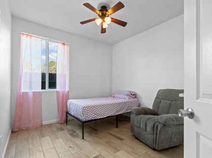 421 Penn Central Ct, Rio Linda, CA 95673 Photo