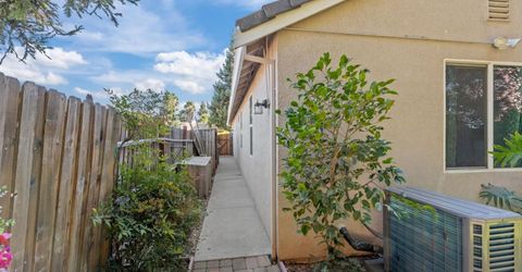 421 Penn Central Ct, Rio Linda, CA 95673 Photo