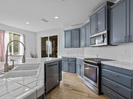 421 Penn Central Ct, Rio Linda, CA 95673 Photo