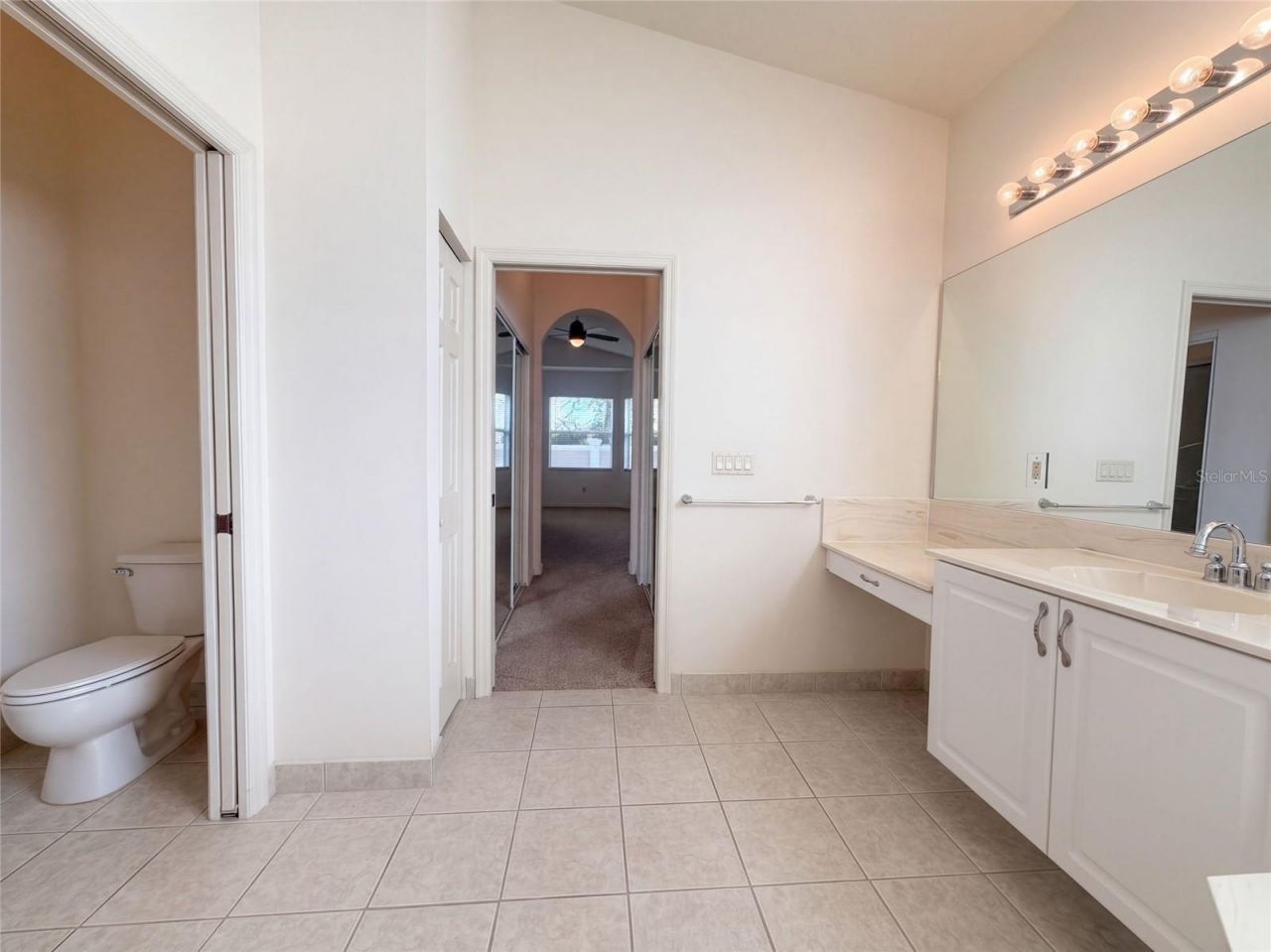 4223 63rd Terrace E, Sarasota, FL 34243 Photo