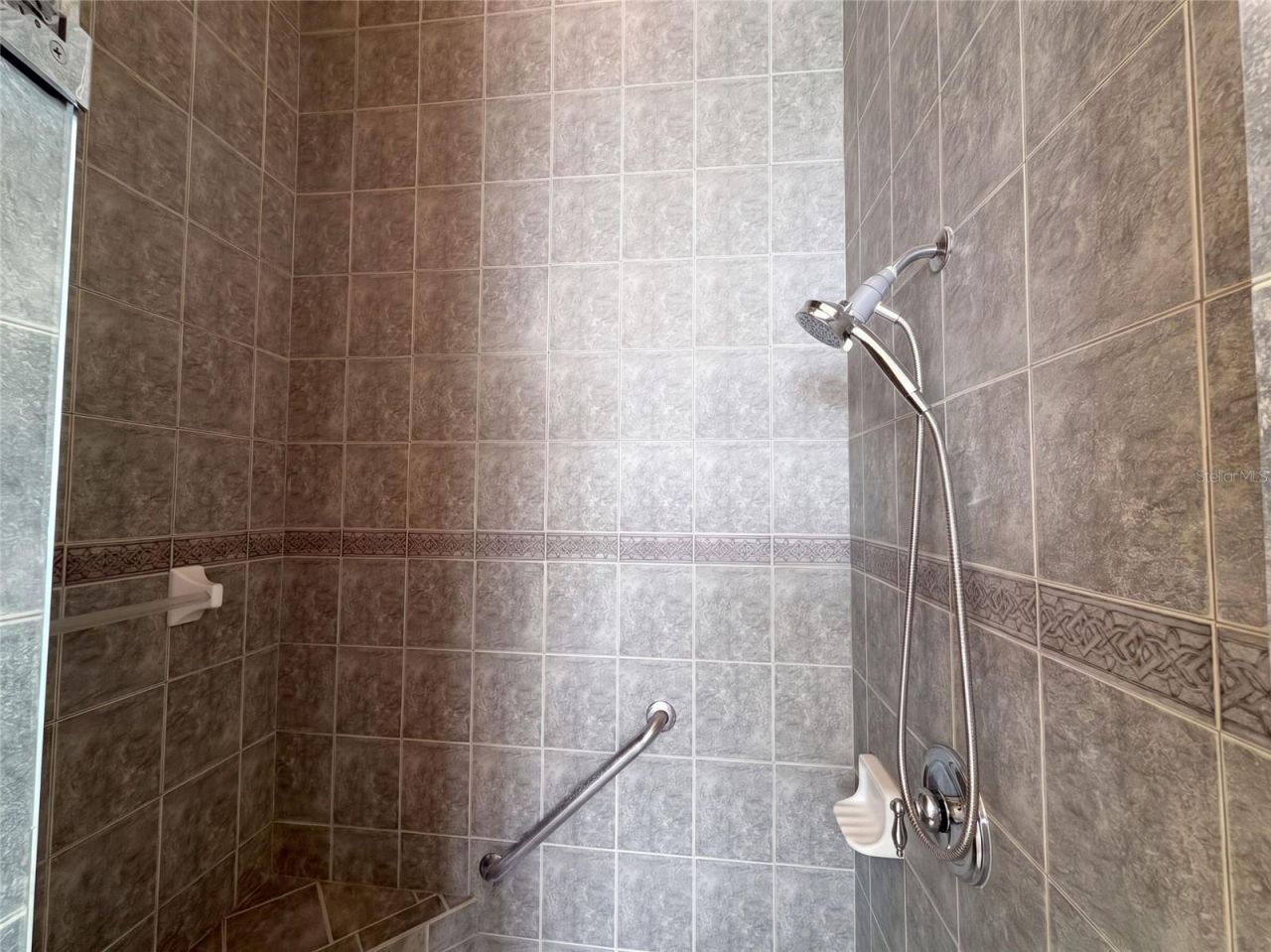 4223 63rd Terrace E, Sarasota, FL 34243 Photo