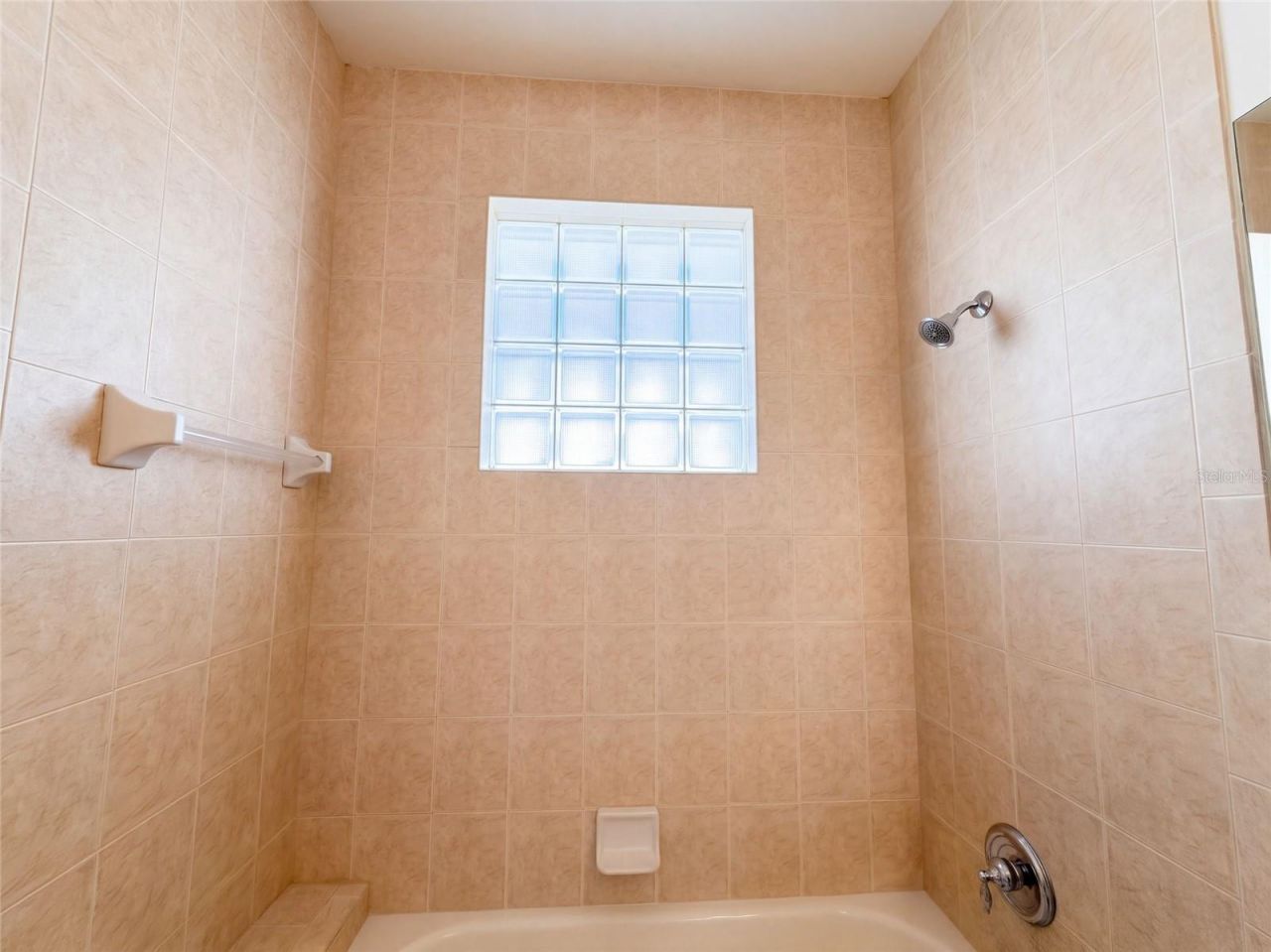 4223 63rd Terrace E, Sarasota, FL 34243 Photo