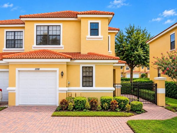 1298 CLOVE DRIVE , POINCIANA, FL 34759