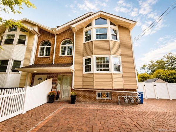 2357 Demeyer Street , Bronx, NY 10469