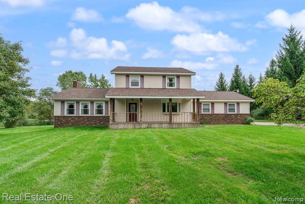 11095 Hogan Road, Fenton Township, Mi 48436 Main Photo