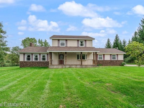 11095 Hogan Road, Fenton Township, Mi 48436