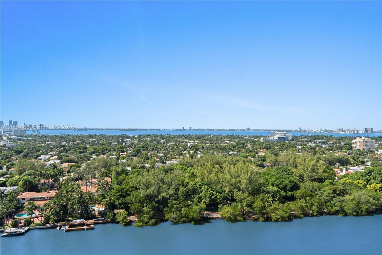 4401 Collins Ave , Unit 1815, Miami Beach, FL 33140 Photo
