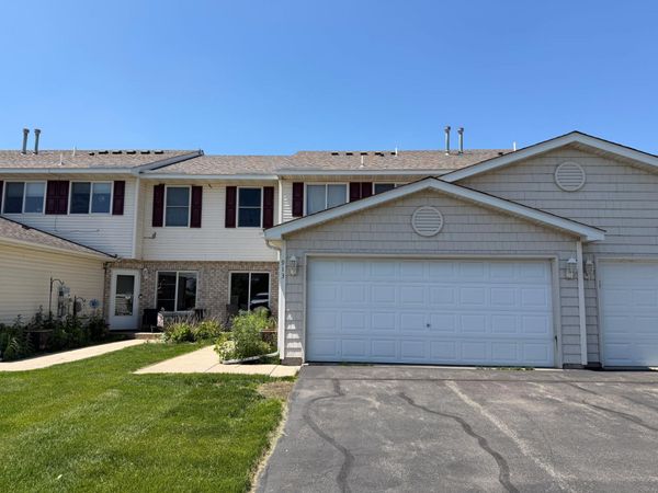 913 Serenity Circle , Norwood Young America, MN 55397
