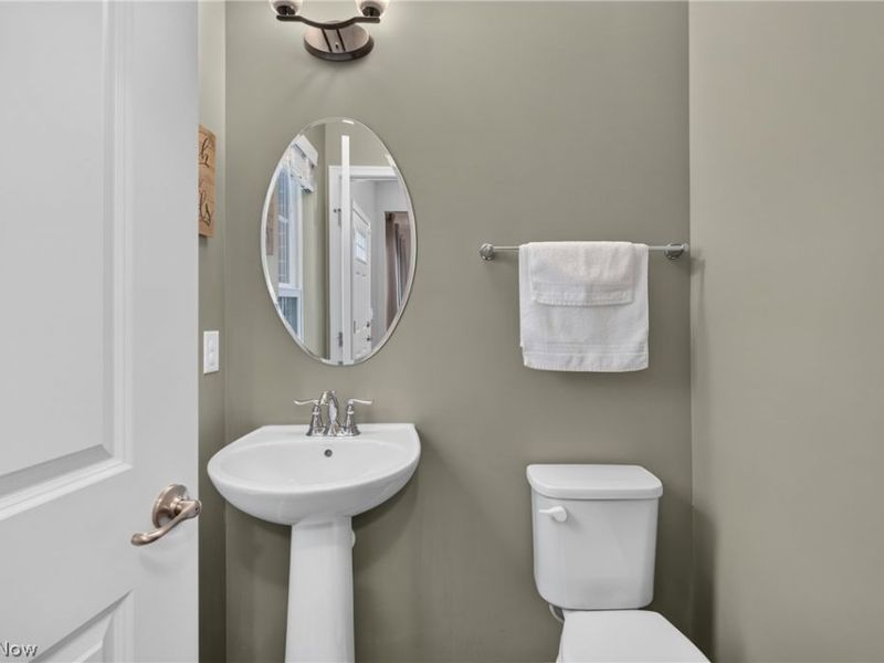 31832 Suncrest Circle, North Ridgeville, OH 44039 Photo 12