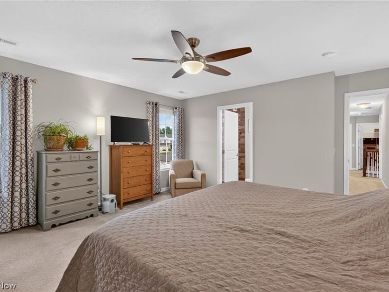 31832 Suncrest Circle, North Ridgeville, OH 44039 Photo 13