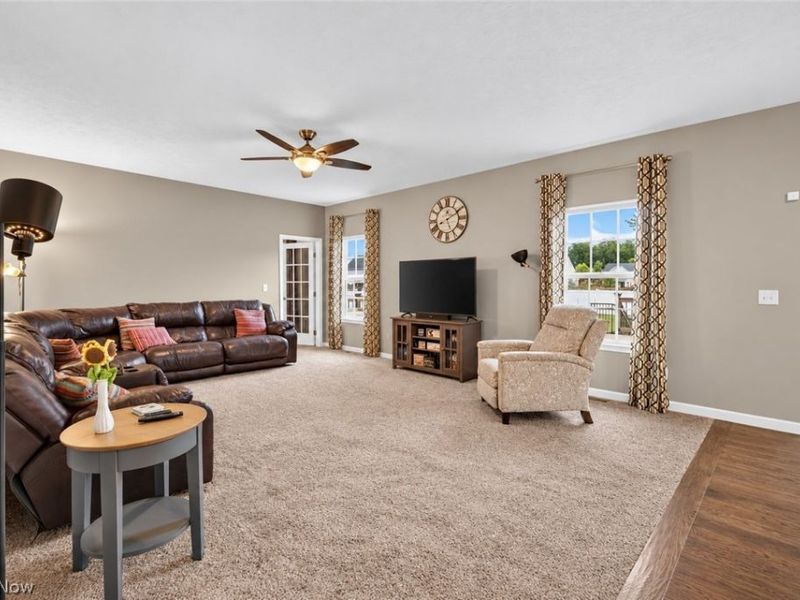 31832 Suncrest Circle, North Ridgeville, OH 44039 Photo 7