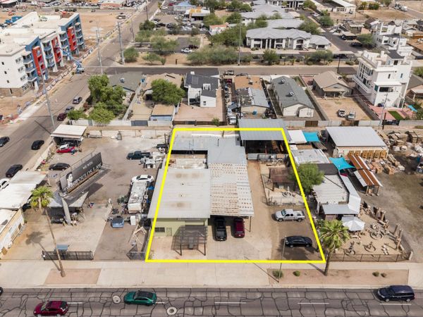 1810 E WASHINGTON Street, Phoenix, AZ 85034