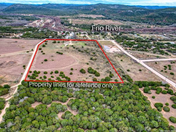 1189 N CR 350, ConCan, TX 78838