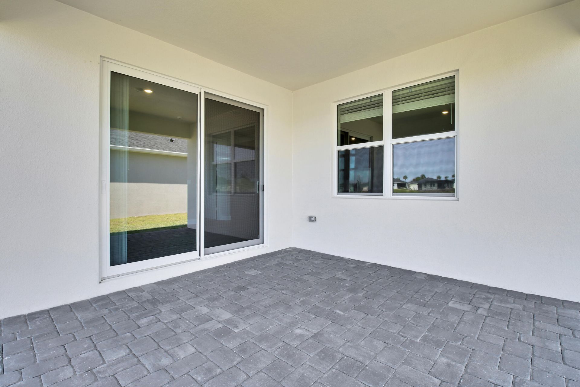 8990 Dahlia Circle, Port Saint Lucie, FL 34986 Photo