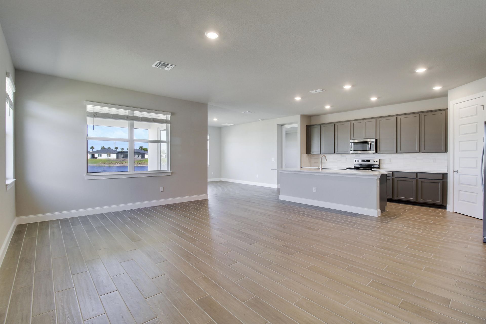 8990 Dahlia Circle, Port Saint Lucie, FL 34986 Photo