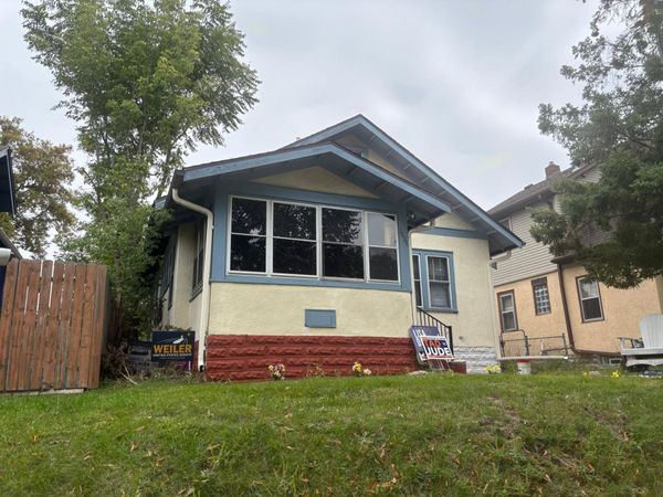 3838 Girard Avenue N, Minneapolis, MN 55412