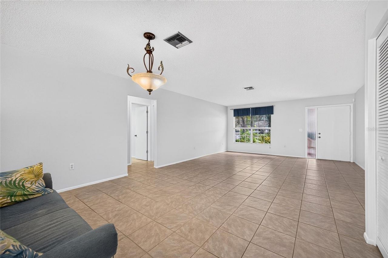 4206 Oakhurst Circle E, Unit 3075, Sarasota, FL 34233 Photo
