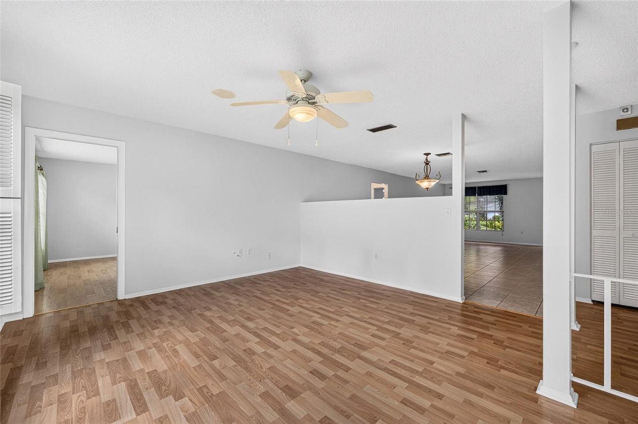 4206 Oakhurst Circle E, Unit 3075, Sarasota, FL 34233 Photo