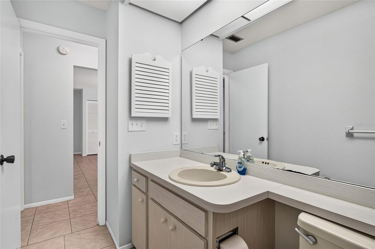 4206 Oakhurst Circle E, Unit 3075, Sarasota, FL 34233 Photo