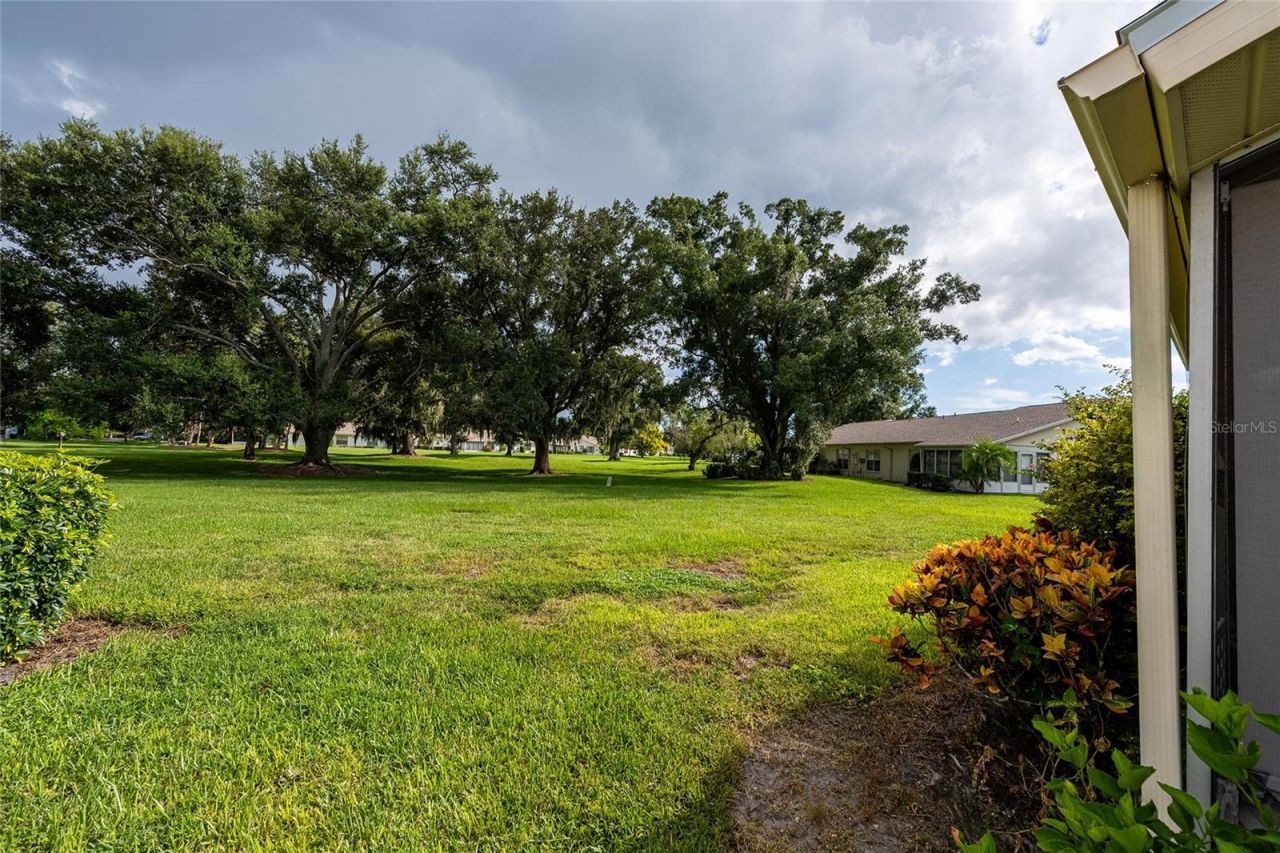 4206 Oakhurst Circle E, Unit 3075, Sarasota, FL 34233 Photo