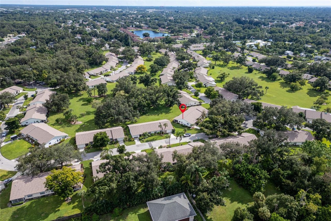 4206 Oakhurst Circle E, Unit 3075, Sarasota, FL 34233 Photo