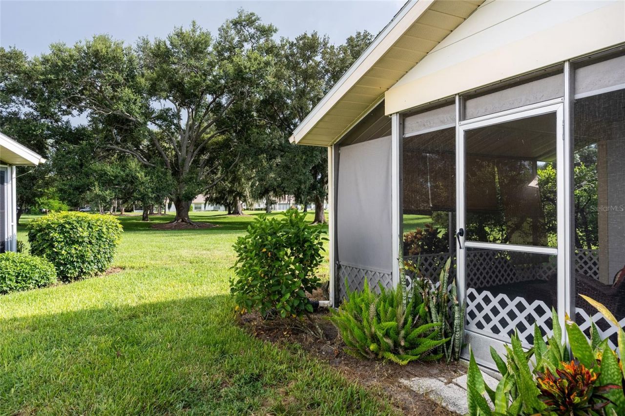 4206 Oakhurst Circle E, Unit 3075, Sarasota, FL 34233 Photo