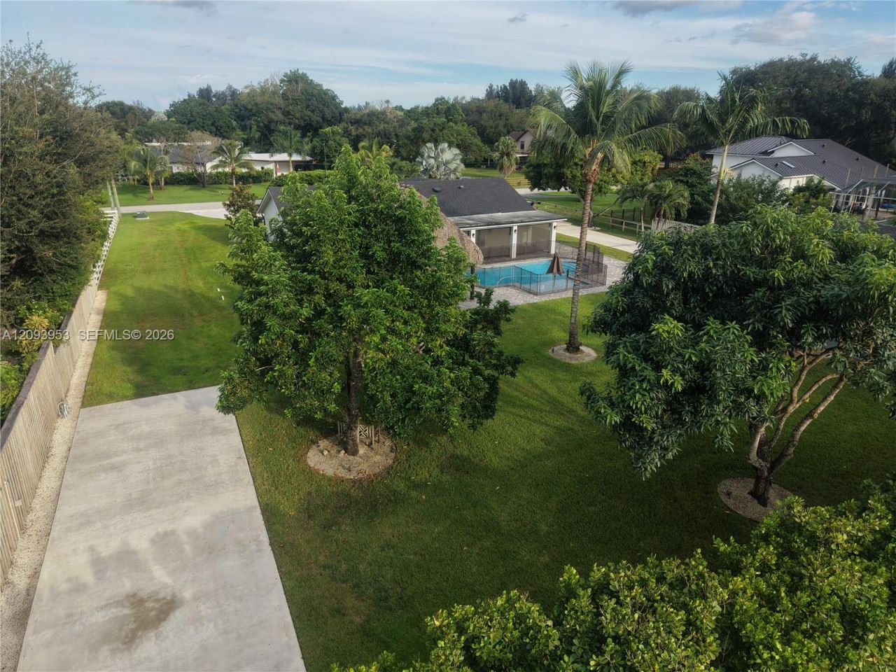 2751 SW 141st Ter, Davie, FL 33330 Photo