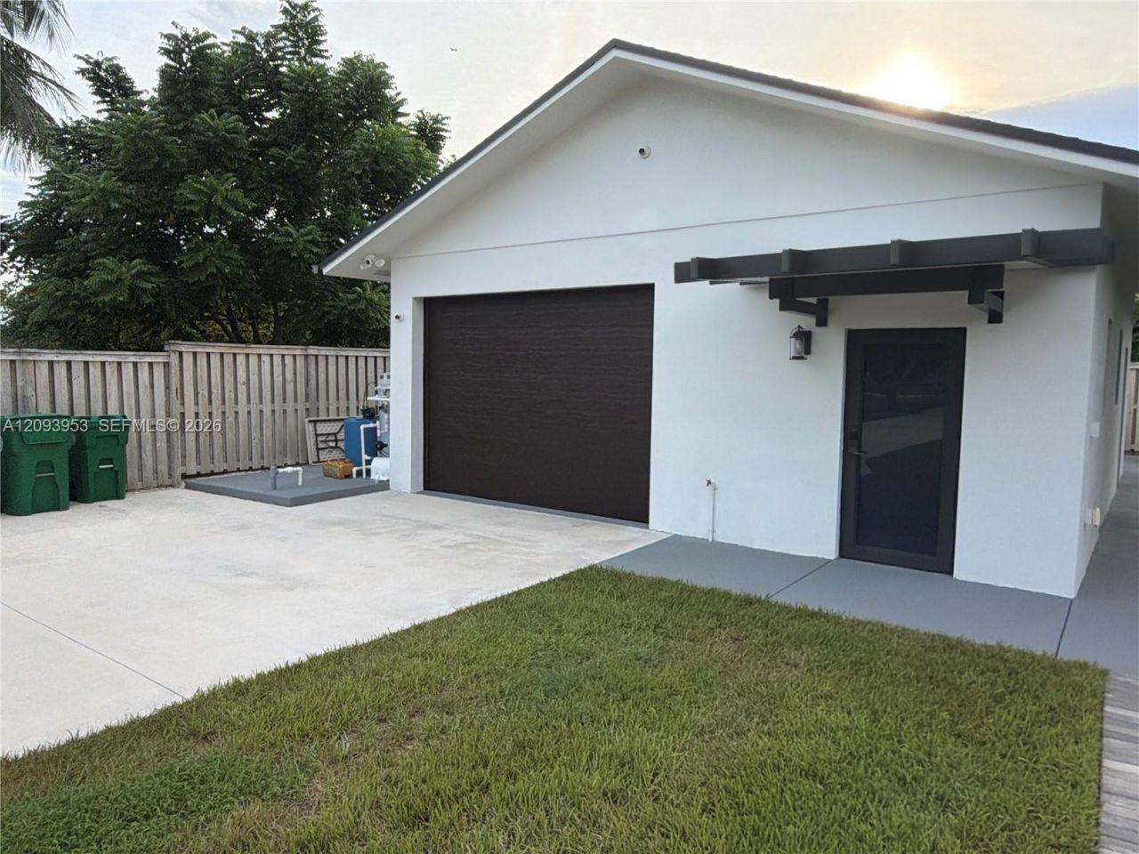 2751 SW 141st Ter, Davie, FL 33330 Photo