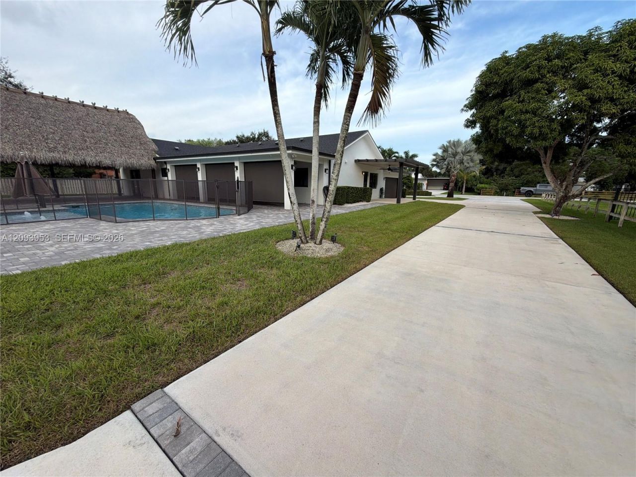 2751 SW 141st Ter, Davie, FL 33330 Photo