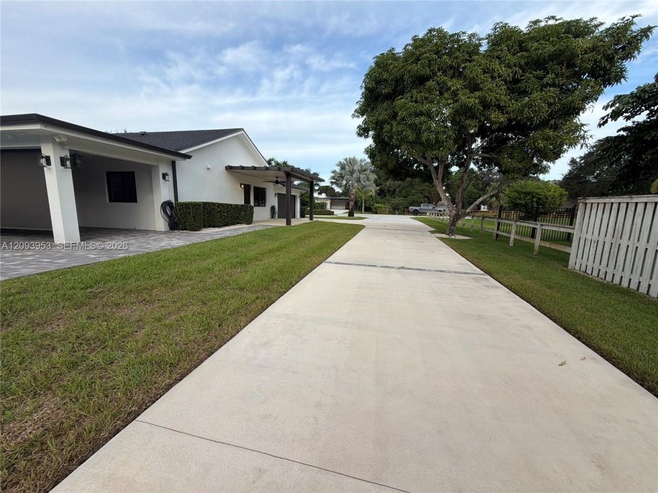 2751 SW 141st Ter, Davie, FL 33330 Photo