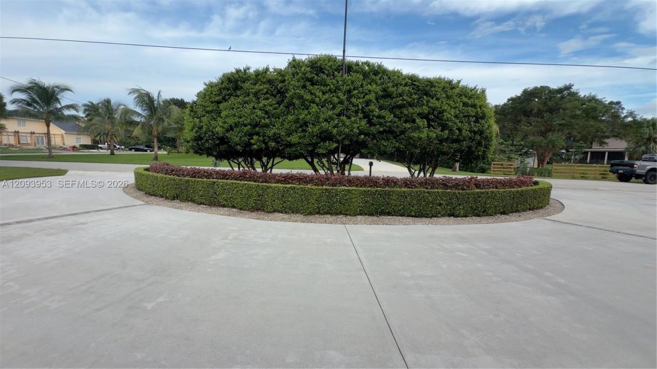 2751 SW 141st Ter, Davie, FL 33330 Photo