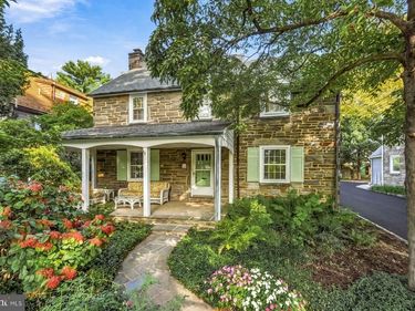 35 OVERHILL ROAD, BALA CYNWYD, PA 19004