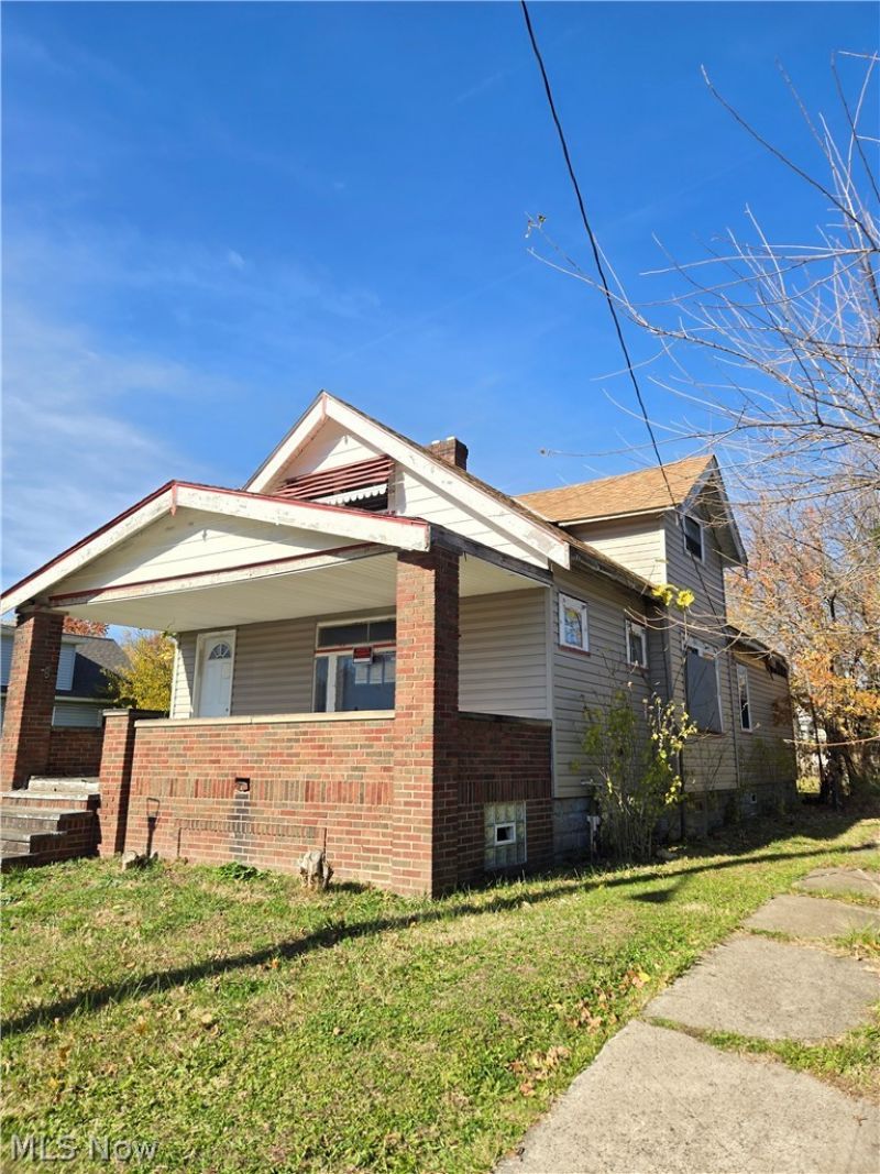 12109 Gay Avenue, Cleveland, OH 44105 Main Photo