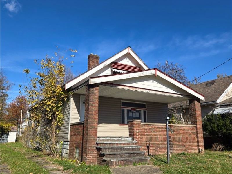 12109 Gay Avenue, Cleveland, OH 44105 Photo 2