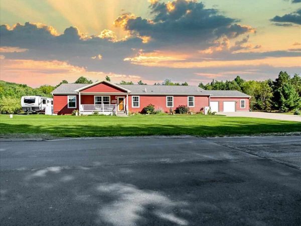 562 Call Street, Boyne City, MI 49712