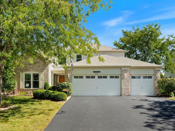812 Honeysuckle Lane, Aurora, IL 60506