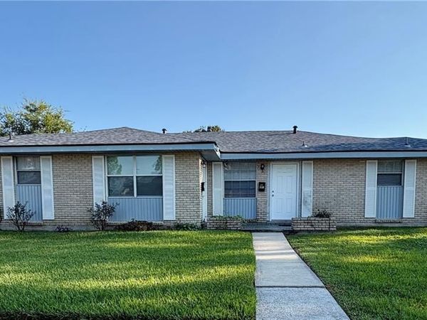2120 ESPLANADE Place , Terrytown, LA 70056
