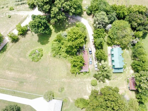 339 Dividing Ridge Rd, Speedwell, TN 37870