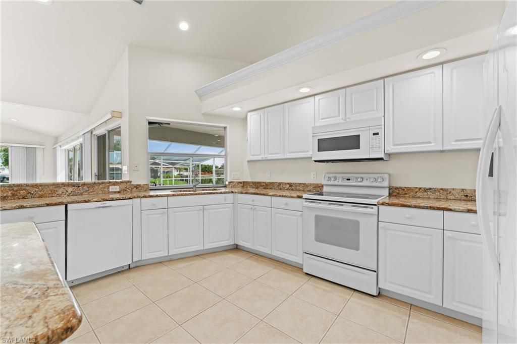 2213 SE 16th St, Cape Coral, FL 33990 Photo