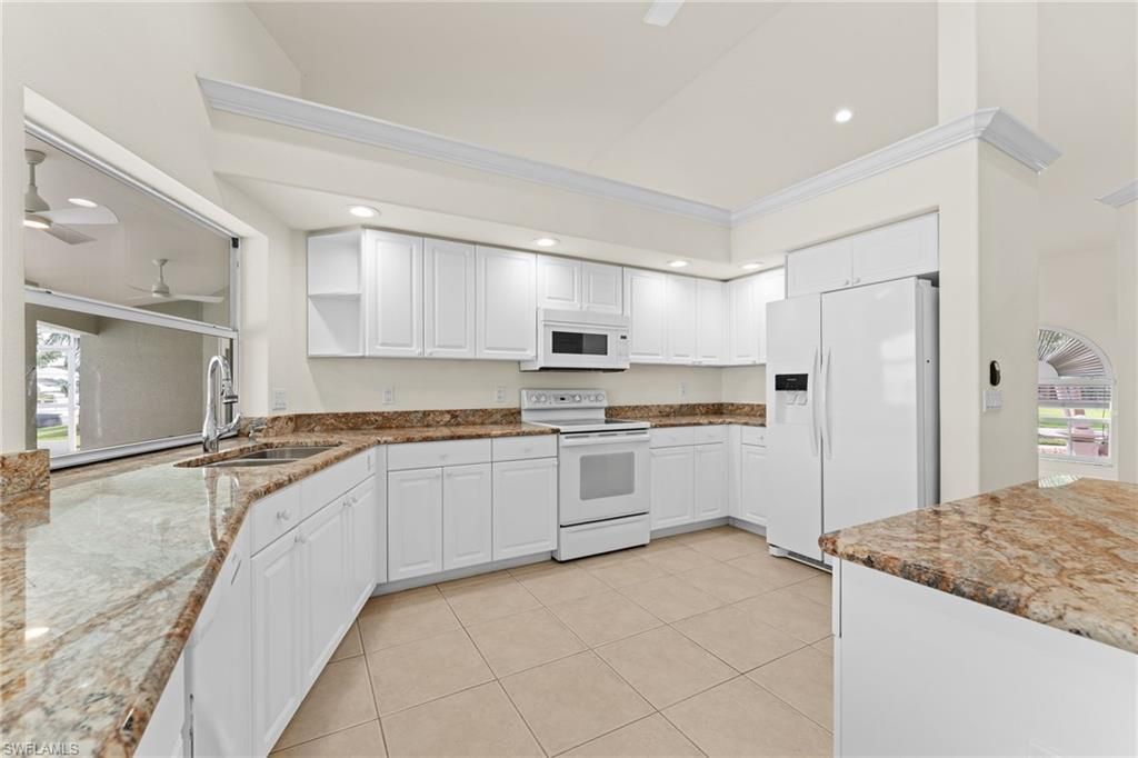 2213 SE 16th St, Cape Coral, FL 33990 Photo