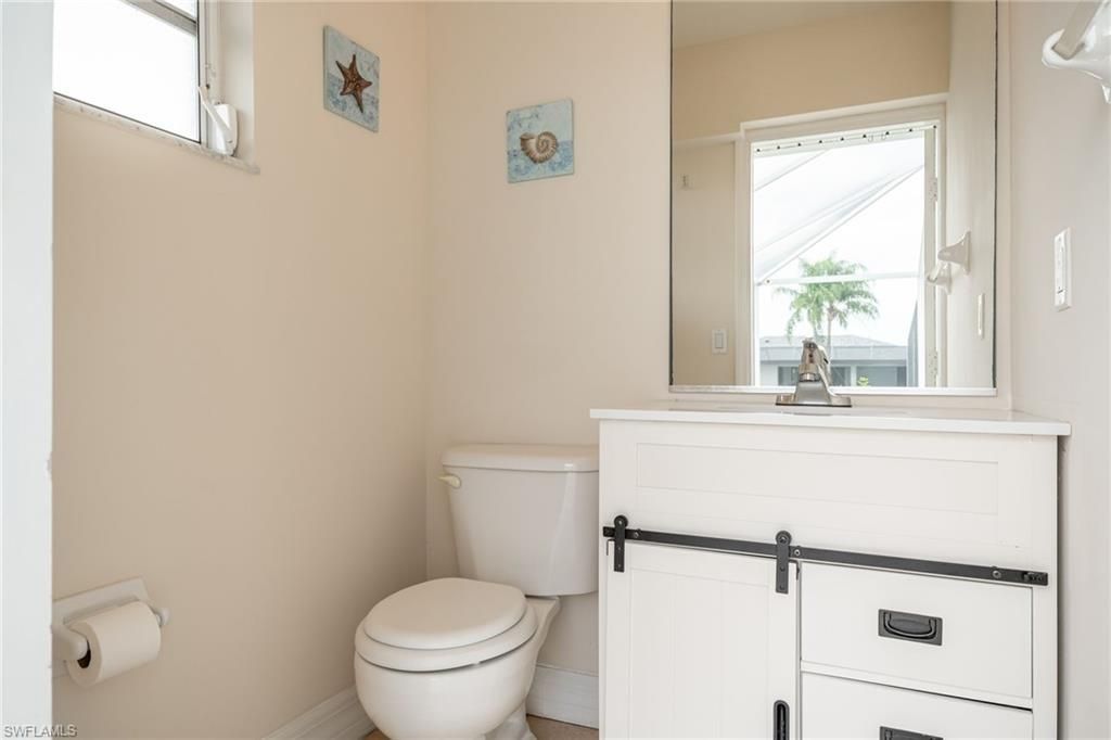 2213 SE 16th St, Cape Coral, FL 33990 Photo