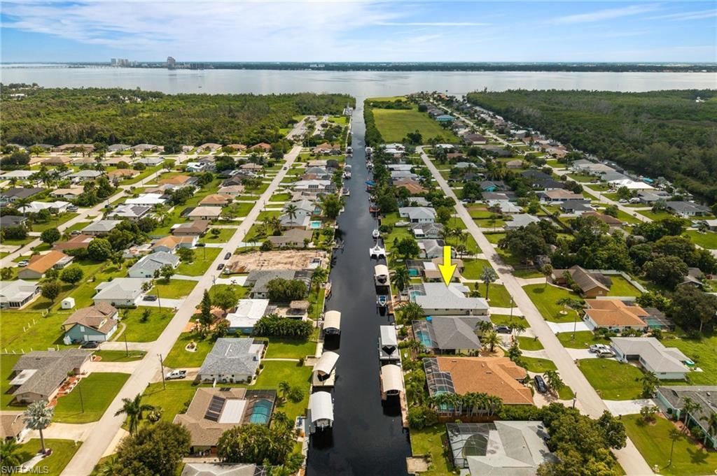 2213 SE 16th St, Cape Coral, FL 33990 Photo