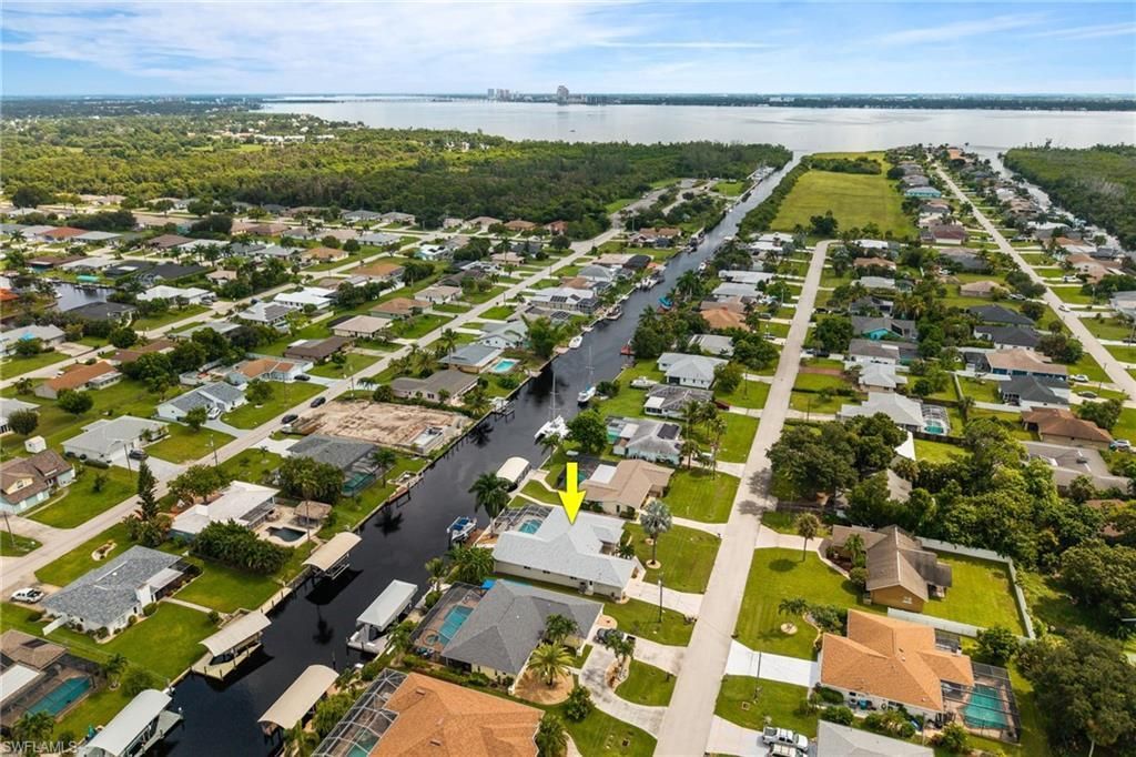 2213 SE 16th St, Cape Coral, FL 33990 Photo