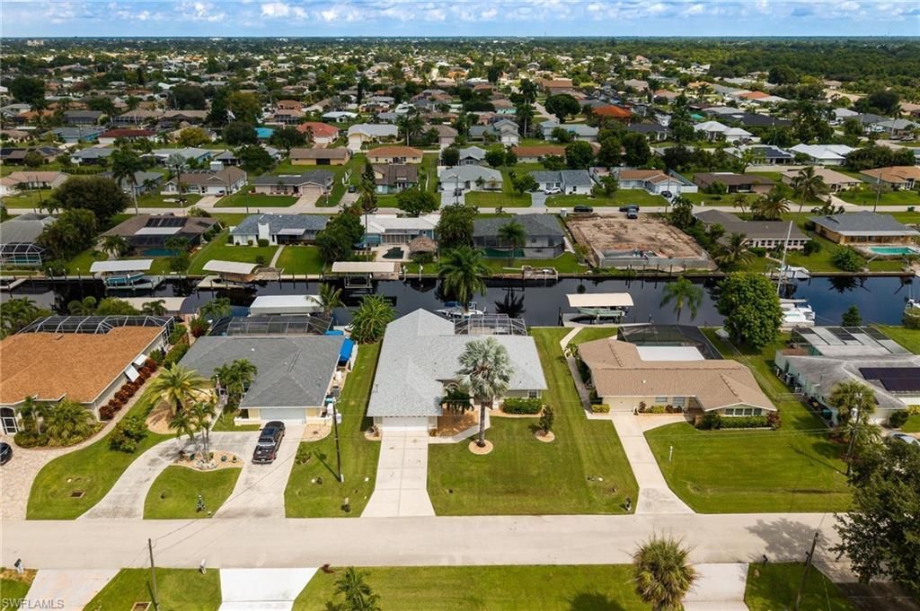 2213 SE 16th St, Cape Coral, FL 33990 Photo