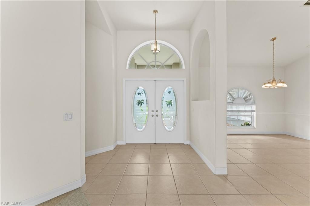 2213 SE 16th St, Cape Coral, FL 33990 Photo