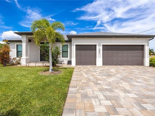2937 NW 26th TER , CAPE CORAL, FL 33993