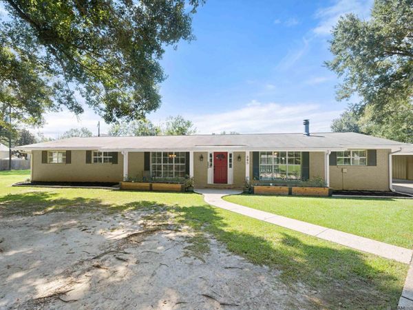 354 Rushing Rd W, Denham Springs, LA 70726