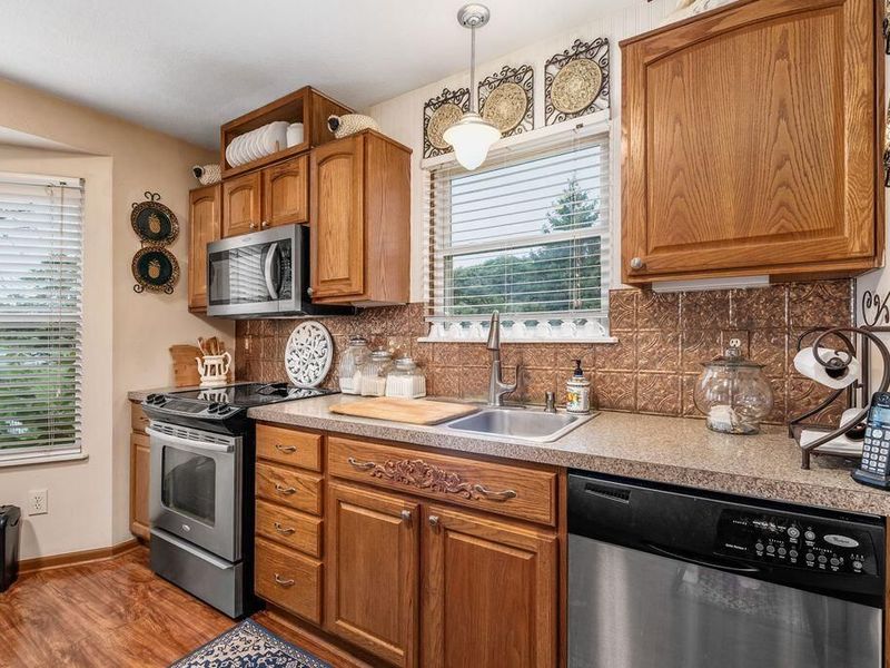 1851 Winding Hollow Drive, Grove City, OH 43123 Photo 11